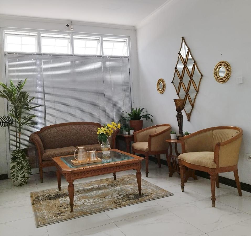 Nest Residence Jakarta Extérieur photo